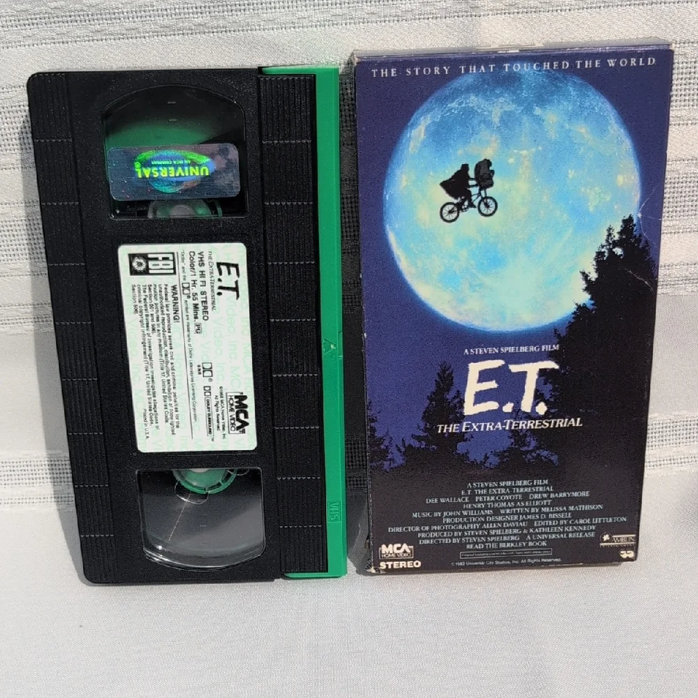 E.T. The Extra-Terrestrial VHS Tape Green